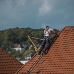 Dofinansowanie na utylizację pokryć dachowych zawierających azbest w Gminie Wołomin