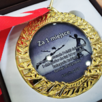 medal z zawodów szermierki