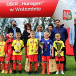 zdjęcie grupowe uczestników Memoriału