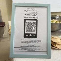 Zdjęcie przedstawiające kod QR z odnośnikiem do pobrania przepisów kulinarnych