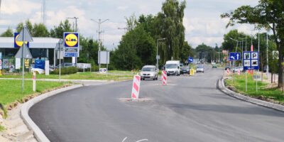 DW 634: finał robót na ul. Szosa Jadowska, ruszają prace na al. Niepodległości