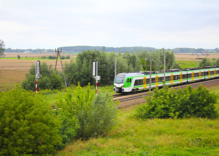 Jadący pociąg